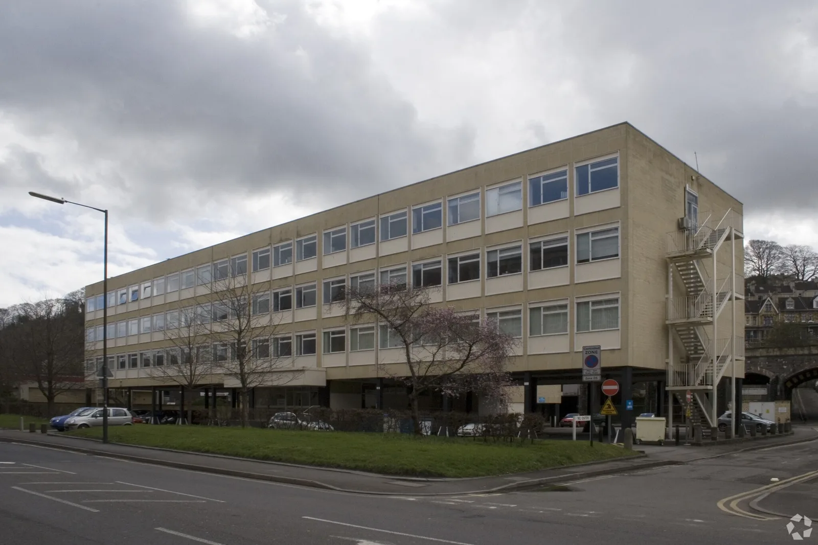 Beazer House on Lower Bristol Road in Bath before demolition